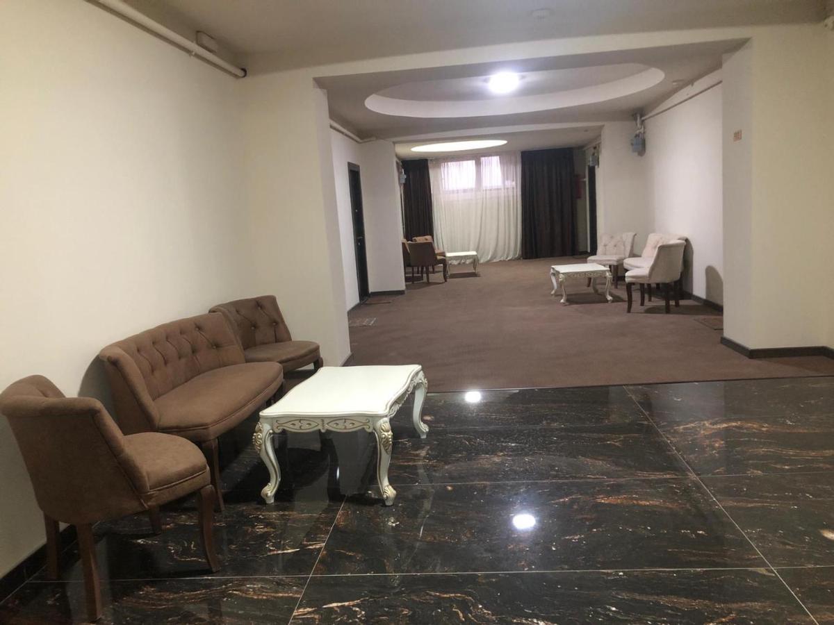 Hotel Aqua Palace Петрошань Екстер'єр фото